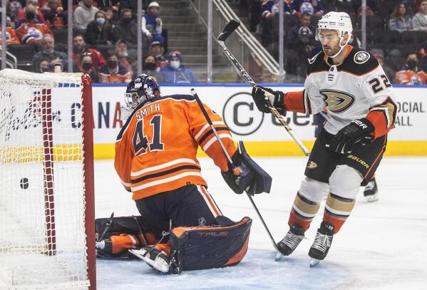 Oilers top Ducks as season opening win streak hits 3 games AP News